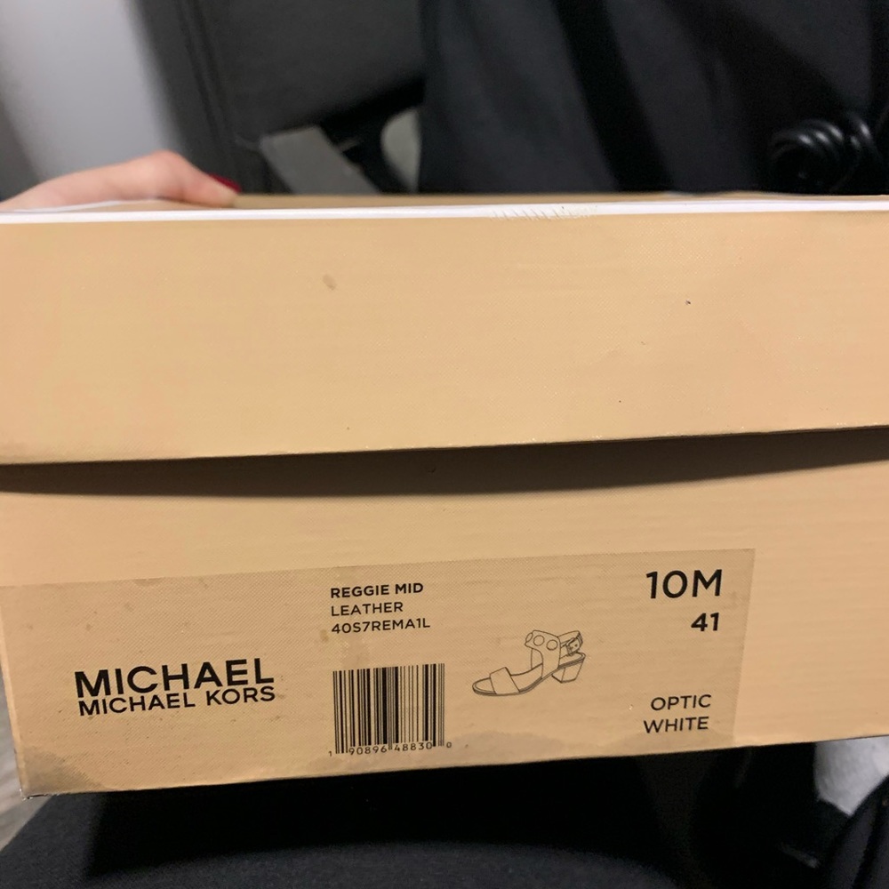 Michael Kors Reggie Mid Leather